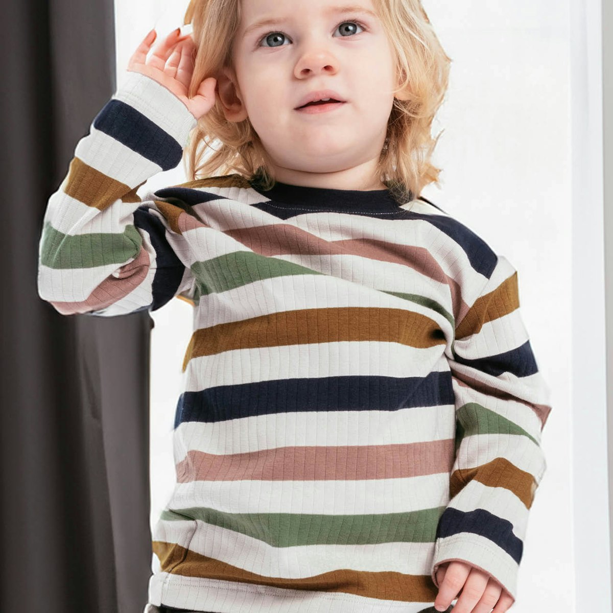 Weiches Langarmshirt gestreift 74 Weiches Langarmshirt gestreift 74