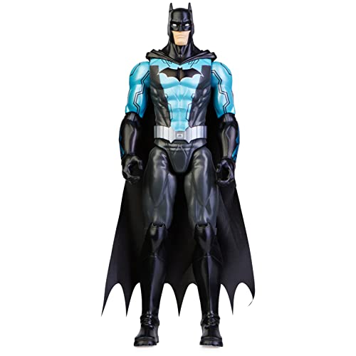 dc comics Batman | Batman-Figur in Skala 30 cm mit Rüstung Tech Hellblau und Originaldekorationen, Umhang und 11 Gelenkpunkten - Spielzeug für Kinder und Mädchen ab 3 Jahren von DC Comics