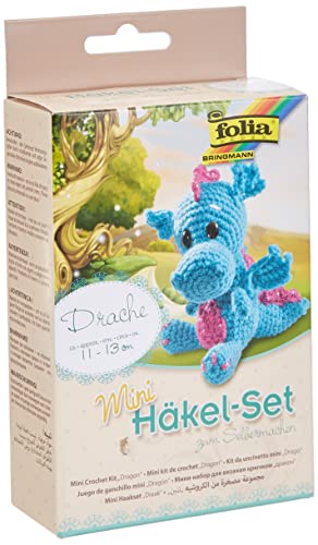 folia 23911 - Mini Häkelset Drache, Komplettset zur Erstellung von einem selbst gehäkelten niedlichen Drachen, ca. 11 - 13 cm groß, für Kinder ab 8 Jahren und Erwachsene, als Geschenk von folia