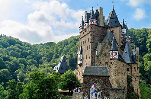 hansepuzzle 68858 - Burg Eltz Puzzle 500 Teile | Gebäude Puzzle mit hochwertiger Puzzle Aufbewahrung: Kartonbox und wiederverschließbarem Beutel | Puzzle-Maße: 46 x 30 cm von hansepuzzle