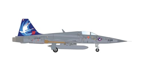 Herpa Militär Modellflugzeug Swiss Air Force Northrop F-5E Tiger II Fliegerstaffel 19 “Swans”, Emmen Air Base, Maßstab 1:200 - Modellbau Flugzeug, Flugzeugmodell, Miniatur Deko, Army Flieger von herpa