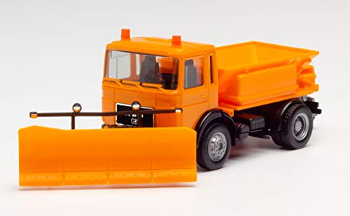 herpa 309547 – Man F8 Winterdienstfahrzeug, Kommunal Fahrzeug mit Räumschild, Trucks, Miniatur Auto, Modellbau, Miniaturmodelle, Sammlerstück, Kunststoff - Maßstab 1:87 von herpa