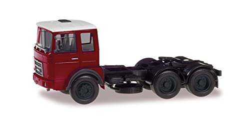 herpa 310567-003 Roman Diesel 3-achs Zugmaschine, originalgetreu im Maßstab 1:87, Modell LKW für Diorama, Modellbau Sammlerstück, Deko Miniaturmodelle aus Kunststoff, Farbe: weinrot/weiß von herpa