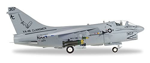 herpa 580175 - U.S. Navy Vought A-7E Corsair II Clansmen Fahrzeug von herpa