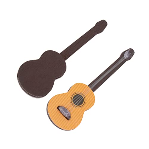 ibasenice 2 STK Holzschmuck holzspielzeug holzspielsachen Holzornament Ideas Mini-Musikinstrumente Mini-Gitarren-Desktop-Ornament Mini-Gitarre aus Holz Miniatur-Gitarrenfiguren Bambus von ibasenice