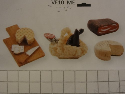 Puppenmöbelzubehör, Schinken, Käse, Wurstkorb und Brett mit Brot und Messer, 1:12 von miniaturentraum2012