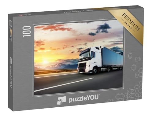 puzzleYOU: Puzzle 100 Teile „Europäischer LKW auf der Autobahn vor dramatischem Sonnenuntergang“ – aus der Puzzle-Kollektion Trucks & LKW von puzzleYOU