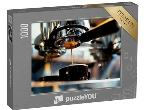 puzzleYOU: Puzzle 1000 Teile „Nahaufnahme von Espresso, der aus der Kaffeemaschine fließt“ – aus der Puzzle-Kollektion Kaffee, Getränke von puzzleYOU