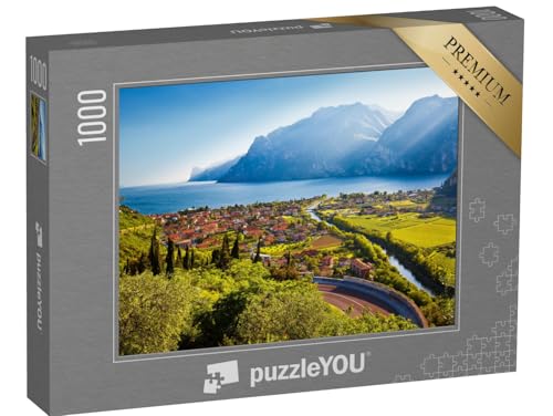 puzzleYOU: Puzzle 1000 Teile „Torbole am Gardasee, Region Trentino, Italien“ – aus der Puzzle-Kollektion Seen, Gardasee, Große Seen, Flüsse & Seen von puzzleYOU