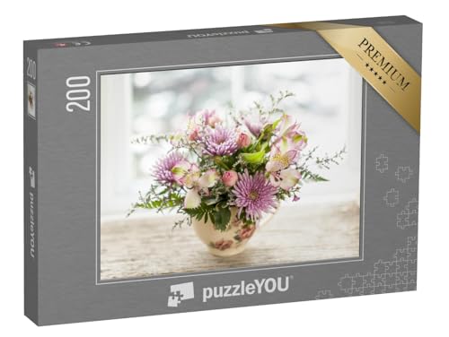 puzzleYOU: Puzzle 200 Teile „Blumenstrauß aus bunten Blumen in Kleiner Vase“ – aus der Puzzle-Kollektion Blumen-Arrangements von puzzleYOU