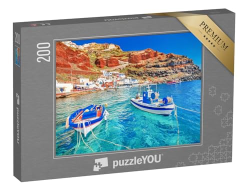 puzzleYOU: Puzzle 200 Teile „Hafen von Oia auf Santorini mit Zwei Fischerbooten, Ägäis, Griechenland“ – aus der Puzzle-Kollektion Santorini von puzzleYOU