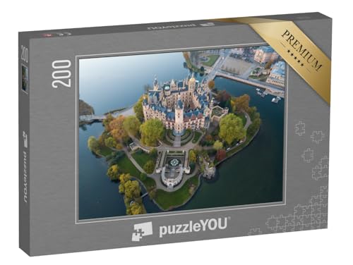 puzzleYOU: Puzzle 200 Teile „Schloss Schwerin zur Herbstzeit, Blick aus der Luft“ – aus der Puzzle-Kollektion Schwerin von puzzleYOU