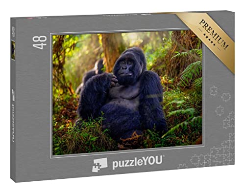 puzzleYOU: Puzzle 48 Teile „Berg-Gorilla, Nahaufnahme des großen Silberrückens im Wald“ von puzzleYOU