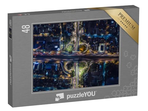 puzzleYOU: Puzzle 48 Teile „Luftbild: Verkehrskreuzung der Avendia Tlaplan bei Nacht, Mexiko-City, Mexiko“ – aus der Puzzle-Kollektion Mexiko von puzzleYOU