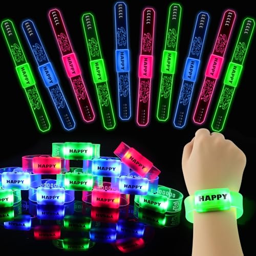 12Pcs LED Leuchtarmbänder für Kinder Party Mitgebsel Kindergeburtstag Armbänder Leuchtspielzeug Klassenzimmer Preise Party Gadgets Weihnacht Halloween Geburtstag Geschenke (3 Farben, Dinosaurier Stil) 12Pcs LED Leuchtarmbänder für Kinder Party Mitgebsel Kindergeburtstag Armbänder Leuchtspielzeug Klassenzimmer Preise Party Gadgets Weihnacht Halloween Geburtstag Geschenke (3 Farben, Dinosaurier Stil) von vamei