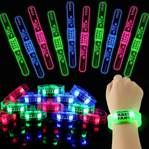 vamei 12Pcs LED Leuchtarmbänder für Kinder Party Mitgebsel Kindergeburtstag Armbänder Leuchtspielzeug Klassenzimmer Preise Party Gadgets Weihnacht Halloween Geburtstag Geschenke (3 Farben, Renn Stil) vamei 12Pcs LED Leuchtarmbänder für Kinder Party Mitgebsel Kindergeburtstag Armbänder Leuchtspielzeug Klassenzimmer Preise Party Gadgets Weihnacht Halloween Geburtstag Geschenke (3 Farben, Renn Stil) von vamei