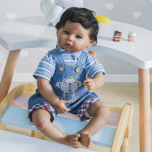 yuela 50CM Afroamerikaner Junge Bebe Puppe wiedergeborene Babypuppe in dunkelschwarzer Haut weicher Körper lebensechte realistische hochwertige Puppe von yuela